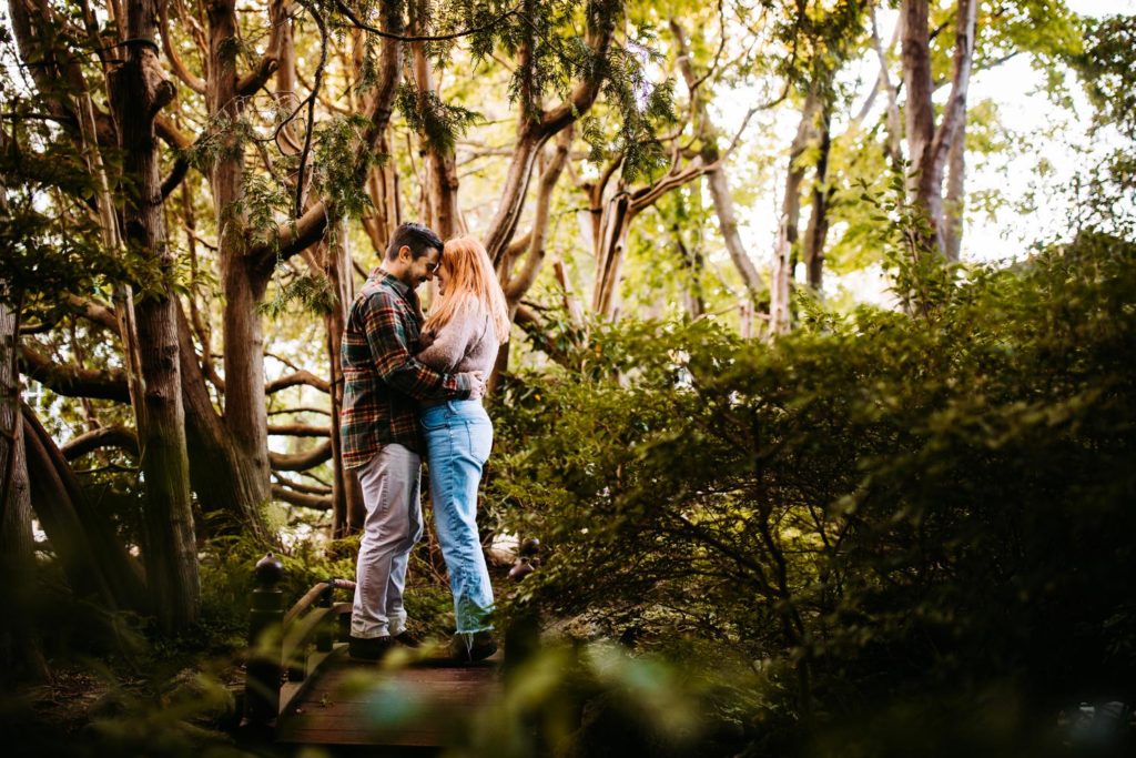 Engagement photos at Fuller Gardens in New Hampshire